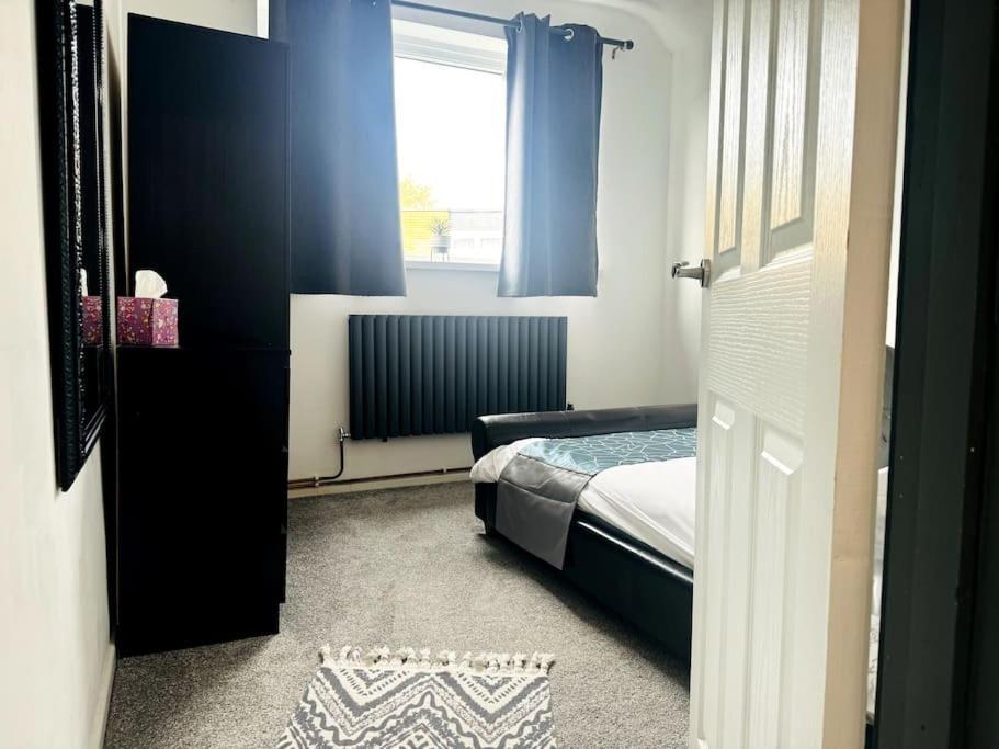 Luxe Living Family Home - Beach, Wifi, Parking Swansea Eksteriør bilde